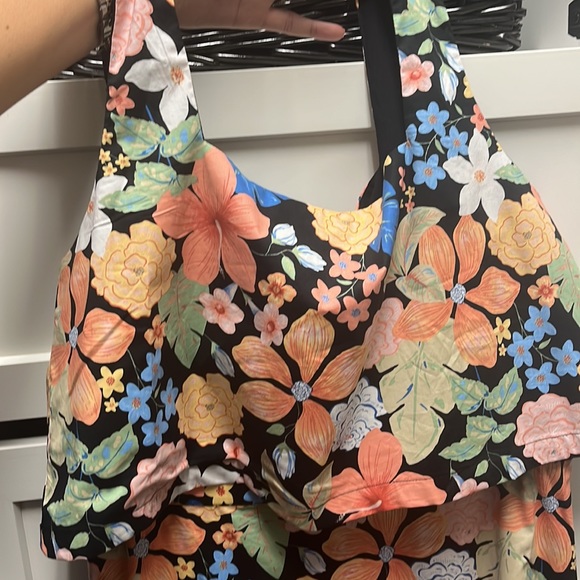 NWT Two Piece Set - Picture 4 of 4